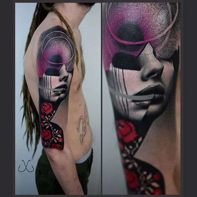 Artista de tatuagem Timur Lysenko - autoria de tatuagem combina elementos de realismo e polka de lixo, intercalados com padrões escandinavos